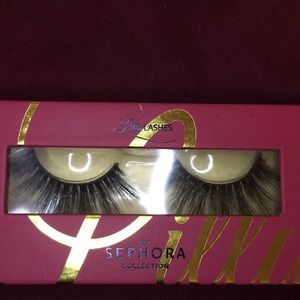 Lilly Lashes